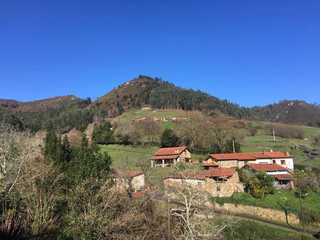 La Vierta Casa Rural Agroturismo Рібадеселья Екстер'єр фото